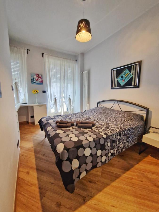 Ana'S Place Torino 3 Apartment ภายนอก รูปภาพ