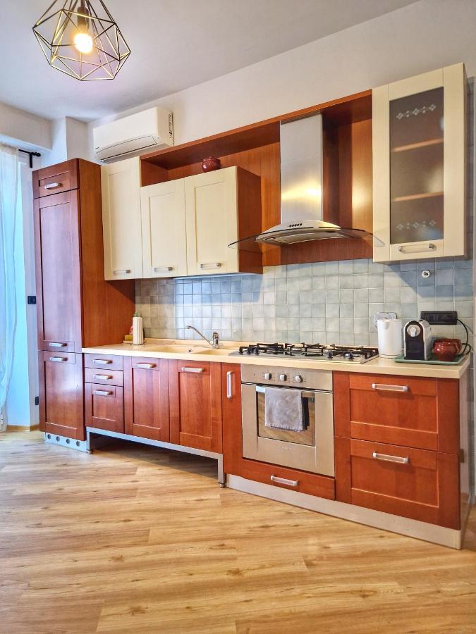 Ana'S Place Torino 3 Apartment ภายนอก รูปภาพ