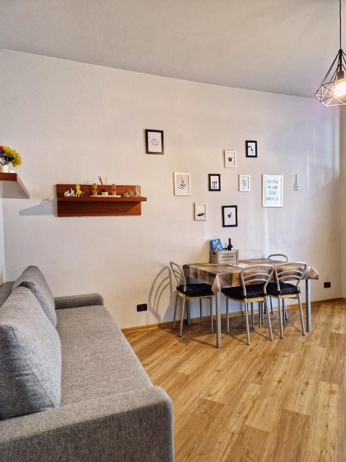 Ana'S Place Torino 3 Apartment ภายนอก รูปภาพ